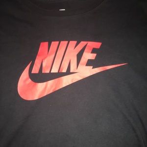 Men’s Nike long sleeve T shirt Size M